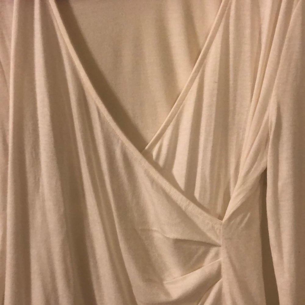 Cream Top - Picture 2 of 3